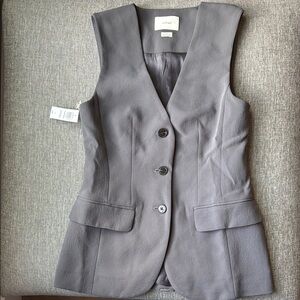 Aritzia (Wilfred) - Grey Sleeveless Women's Vest